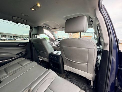 Used 2018 Chevrolet Tahoe LT AWD/4WD image 36