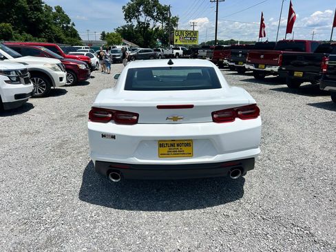 Used 2022 Chevrolet Camaro LT RWD image 16
