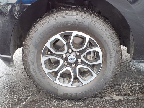 Used 2024 Ford Expedition Max XLT AWD/4WD image 9