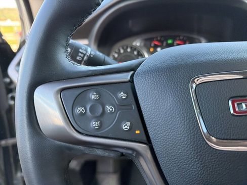 Used 2023 GMC Acadia AT4 w/ Preferred Package AWD/4WD image 19