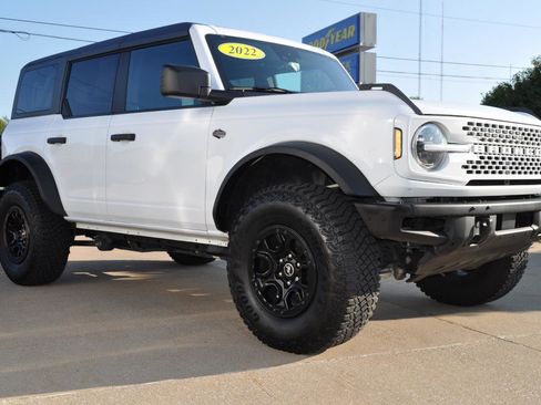 Used 2022 Ford Bronco Wildtrak AWD/4WD image 30
