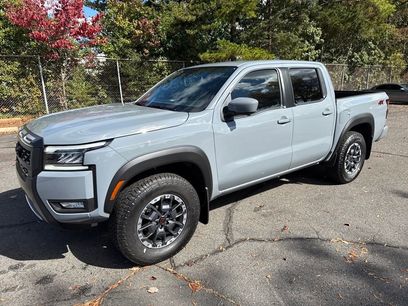 New 2025 Nissan Frontier PRO-4X w/ Pro Convenience Package