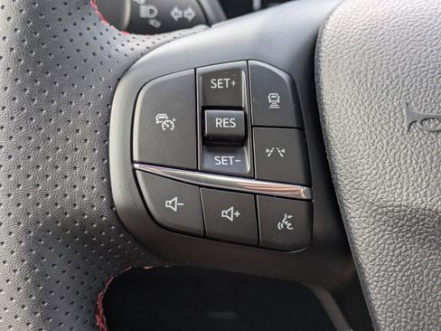 New 2026 Ford Escape ST-Line w/ Tech Pack #1 FWD image 15