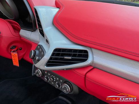 Used 2015 Ferrari 458 Spider image 46