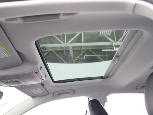 New 2025 Volkswagen Jetta SE image 13