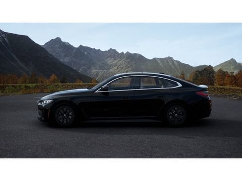 New 2026 BMW i4 eDrive40 image 4