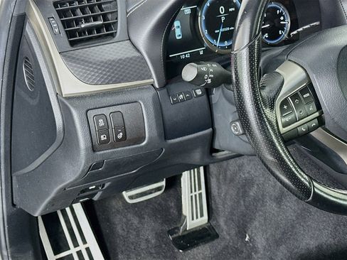 Used 2017 Lexus GS 350 F Sport RWD image 17