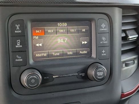 Used 2022 RAM 1500 Rebel AWD/4WD image 19