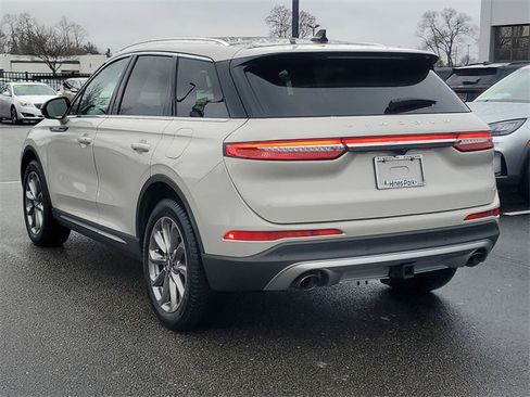 Used 2020 Lincoln Corsair AWD w/ Premium Package image 5