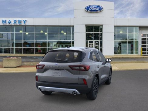 New 2026 Ford Escape SE FWD image 8
