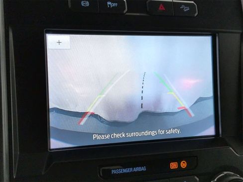 Used 2022 Ford F350 XLT w/ XLT Premium Package image 28