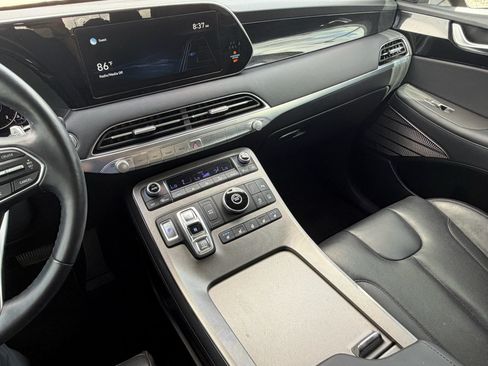 Used 2021 Hyundai Palisade Limited FWD image 15