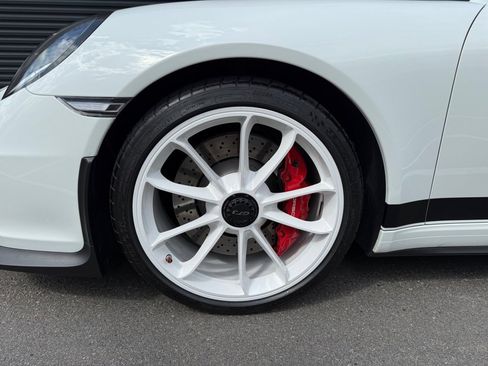 Certified 2015 Porsche 911 GT3 image 11