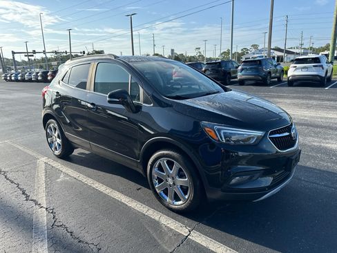 Used 2019 Buick Encore Essence w/ Experience Buick Package AWD/4WD image 2