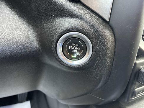 Used 2020 Chevrolet Silverado 2500 LTZ w/ LTZ Convenience Package image 16