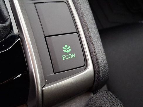 Used 2020 Honda Civic EX image 22