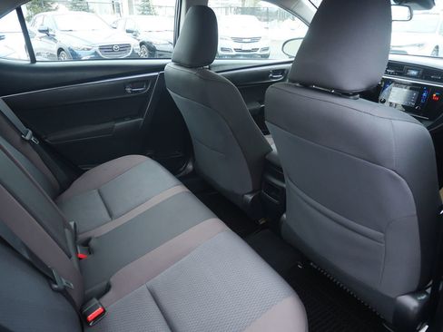 Used 2019 Toyota Corolla LE image 24