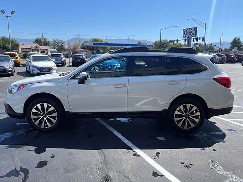 Used 2017 Subaru Outback 2.5i Limited image 6