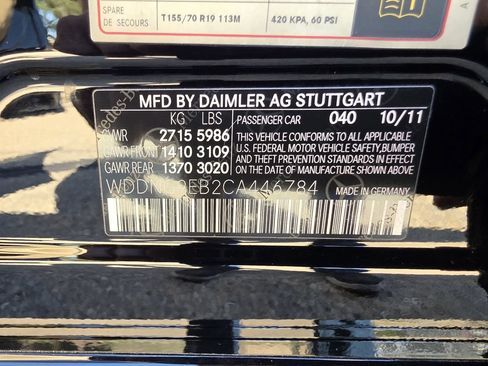 Used 2012 Mercedes-Benz S 550 4MATIC image 37