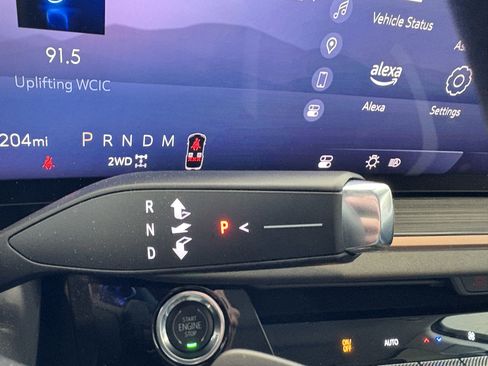 Used 2025 Buick Envision Sport Touring image 15