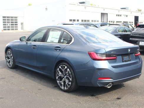 New 2026 BMW 330i xDrive Sedan w/ Premium Package AWD/4WD image 6