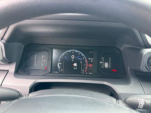 Certified 2024 Toyota Tacoma SR image 24