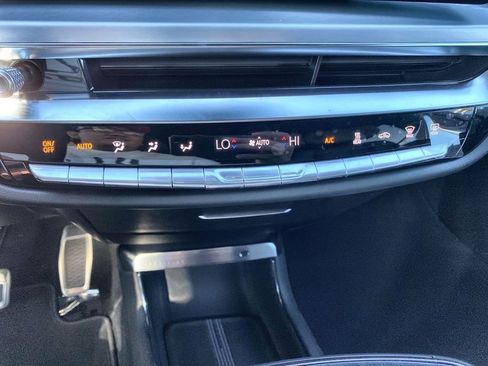 New 2026 Cadillac Lyriq V image 16