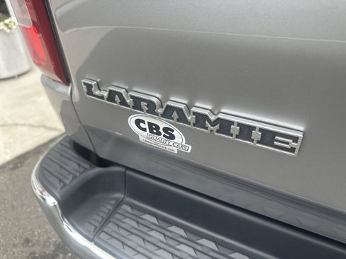 Used 2022 RAM 1500 Laramie AWD/4WD image 29