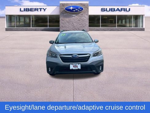Used 2022 Subaru Outback Premium image 8