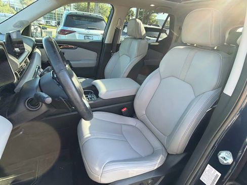 Used 2025 Honda Pilot Touring image 26