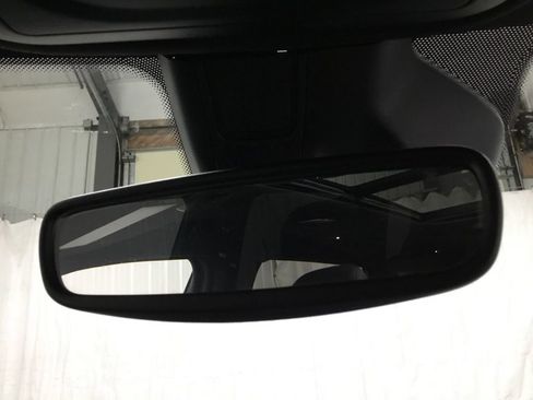 Used 2024 Jeep Grand Cherokee L Limited w/ Black Appearance Package image 41