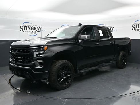 Used 2023 Chevrolet Silverado 1500 LT Trail Boss w/ LT Trail Boss Premium Package image 3