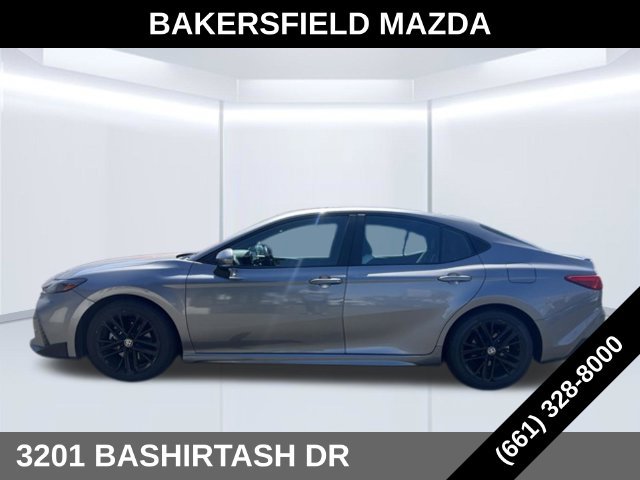 Used 2025 Toyota Camry SE FWD image 28