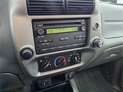 Used 2011 Ford Ranger XLT RWD image 12