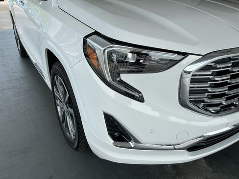 Used 2019 GMC Terrain Denali w/ Advanced Safety Package AWD/4WD image 28