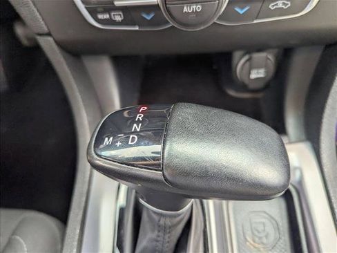 Used 2022 Dodge Charger GT w/ Performance Handling Group image 15