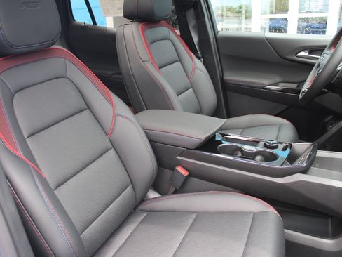 New 2026 Chevrolet Equinox RS FWD image 16