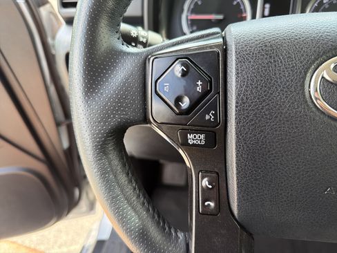 Certified 2024 Toyota 4Runner TRD Off-Road image 10