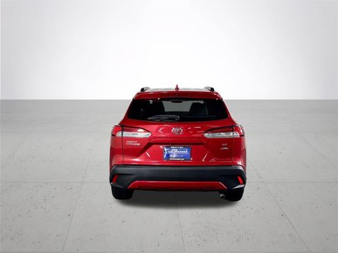Used 2022 Toyota Corolla Cross LE w/ Moonroof Package AWD/4WD image 7