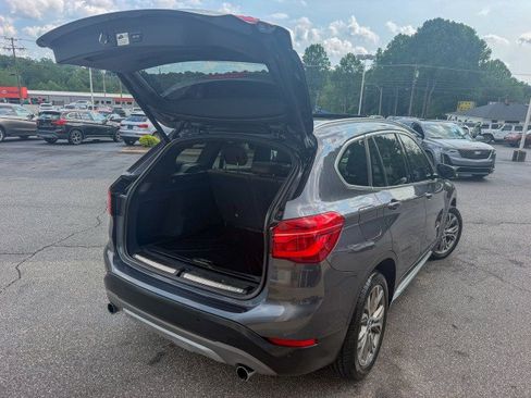 Used 2017 BMW X1 xDrive28i AWD/4WD image 14