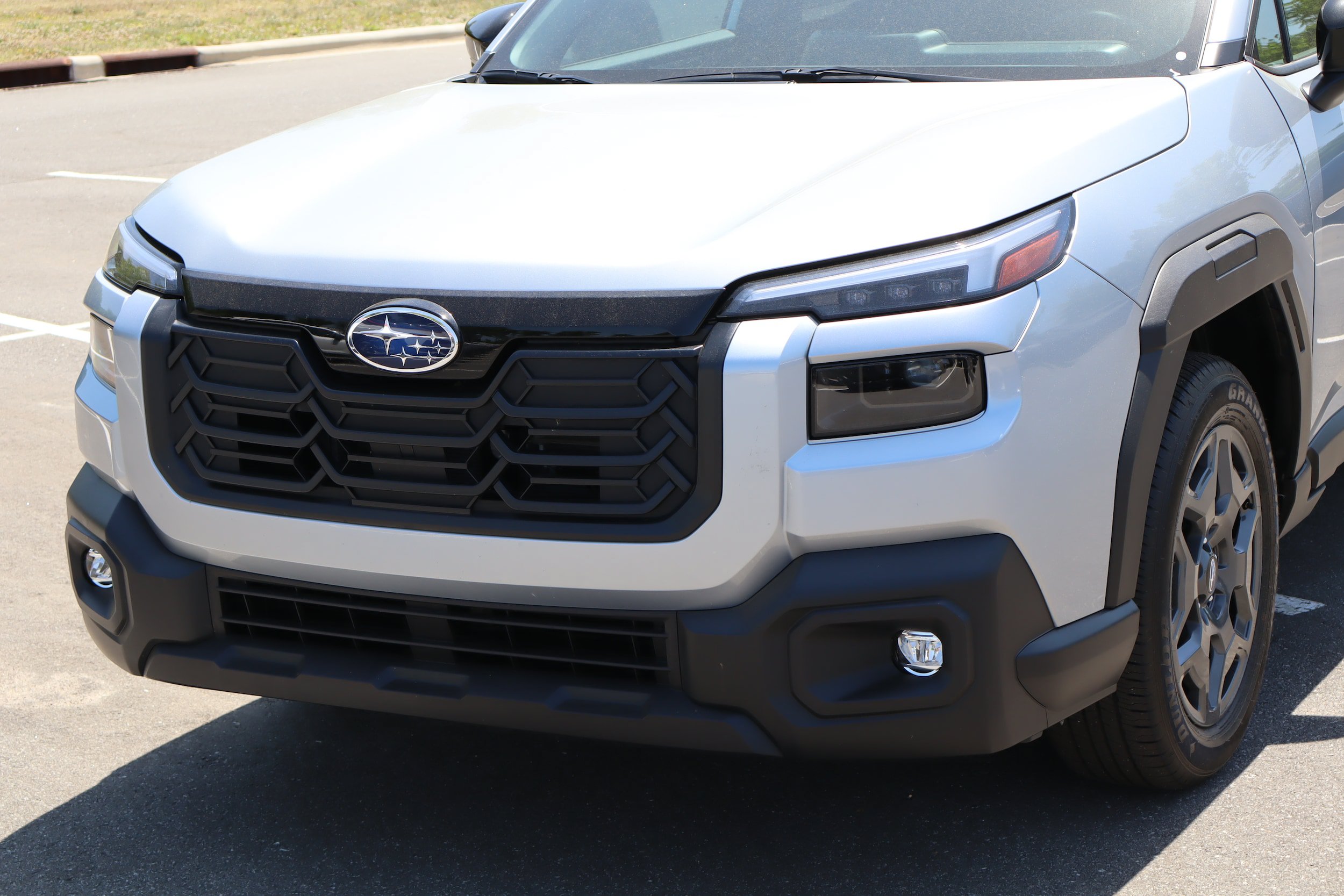 New 2026 Subaru Outback Premium w/ Premium/Limited Package AWD/4WD image 3