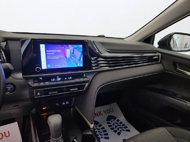 Used 2026 Toyota Camry LE FWD image 18