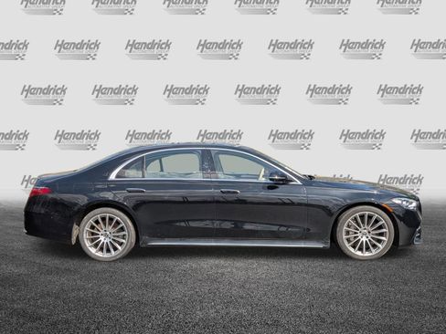 Used 2023 Mercedes-Benz S 500 4MATIC image 11