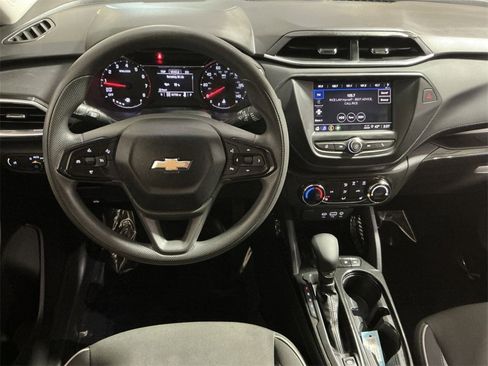 Used 2023 Chevrolet TrailBlazer LT image 24
