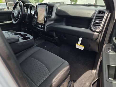 New 2026 RAM 3500 Tradesman AWD/4WD image 10