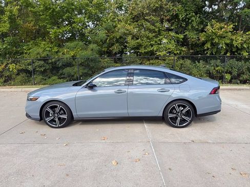 New 2026 Honda Accord SE image 2