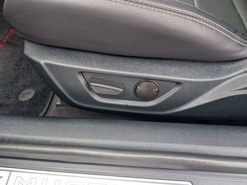 Used 2022 Ford Mustang GT Premium image 20