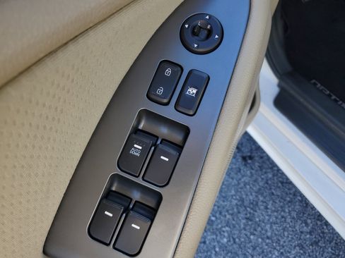 Used 2015 Kia Optima LX image 18