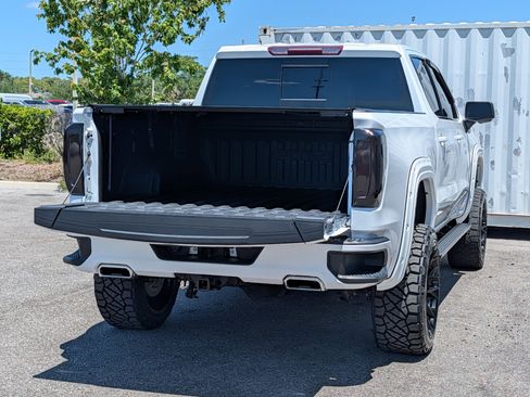 Used 2022 GMC Sierra 1500 AT4 w/ AT4 Preferred Package AWD/4WD image 15