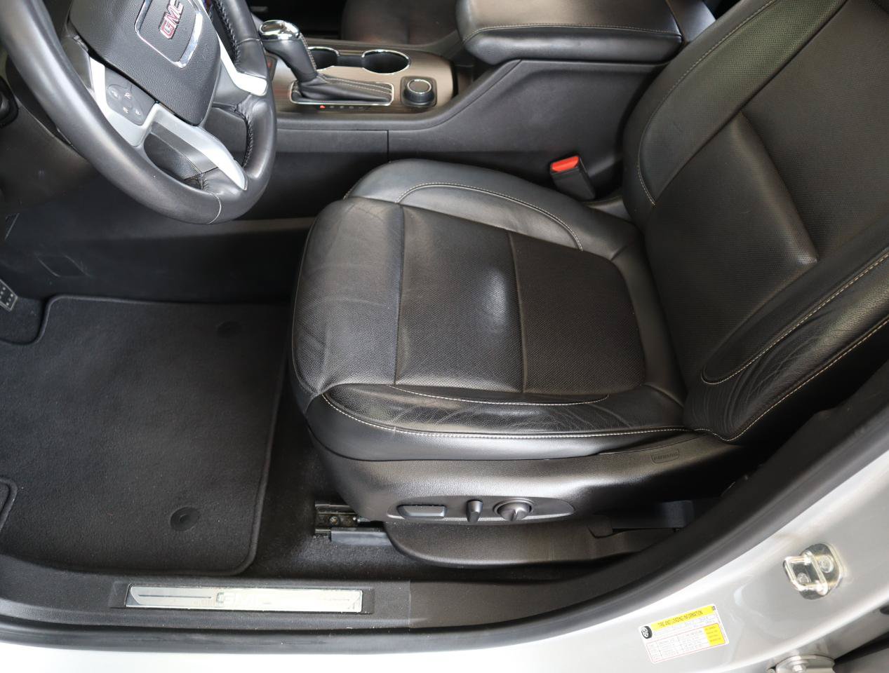 Used 2019 GMC Acadia SLT FWD image 35
